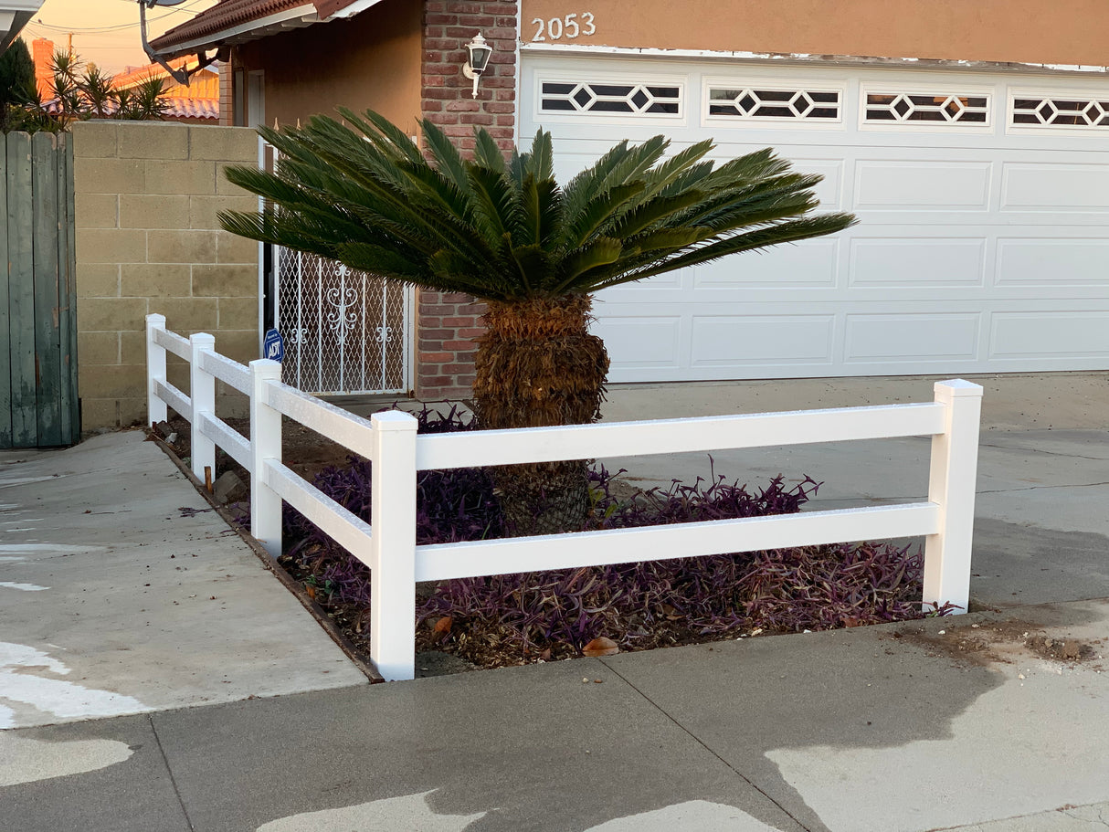 Horizontal Modern – Ranch Rail Style – 1” x 6” pickets - Laguna